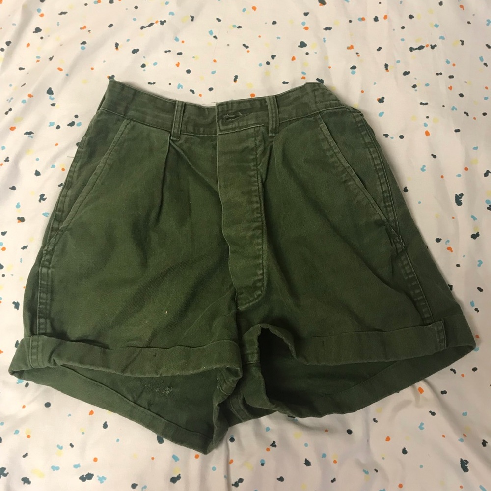 vintage buttonfly shorts 💚🐊🌱